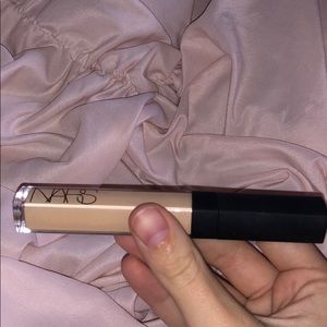 NARS eye concealer